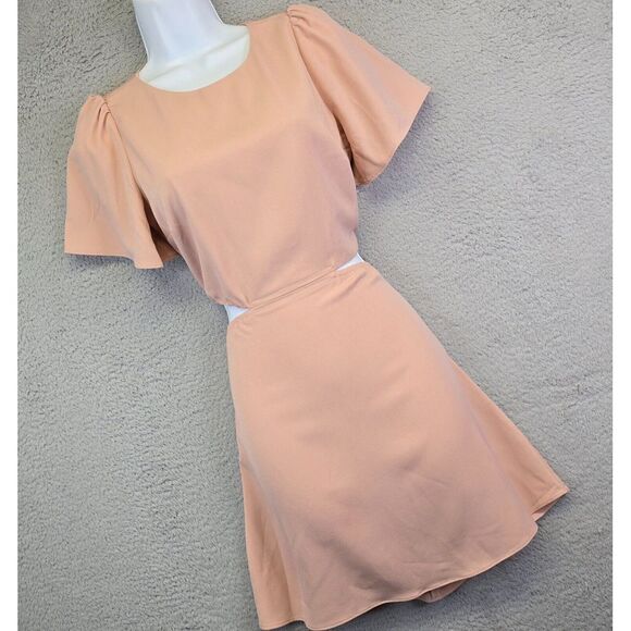 Abercrombie & Fitch Dresses & Skirts - Abercrombie Fitch Dress Women's S Blush Pink Short Cut Out‎ Coquette Romantic